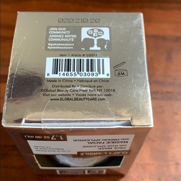 Clay Face Mask, Sealed in Box - Picture 5 of 5